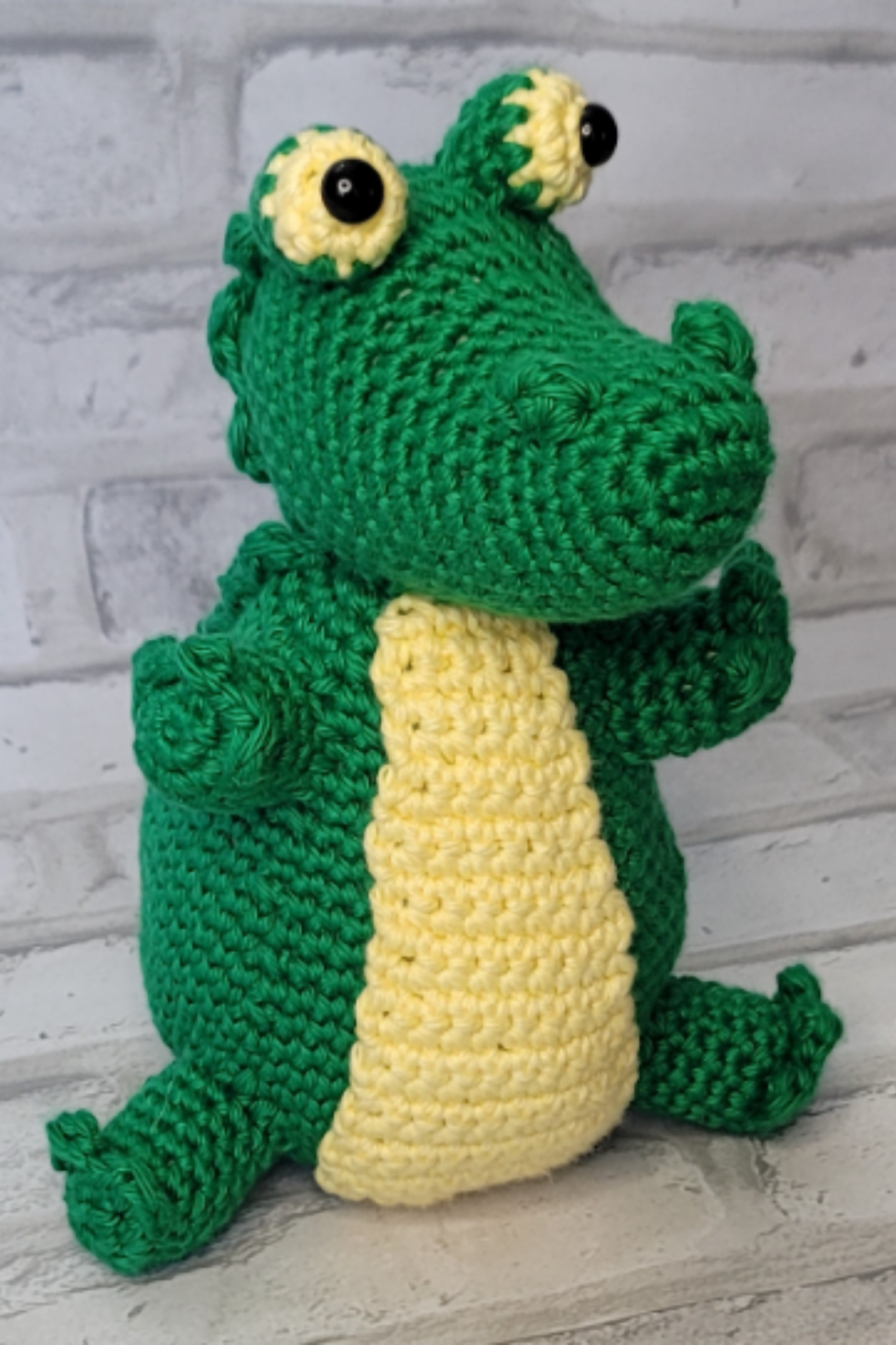 Baby Gator Amigurumi (Crochet)